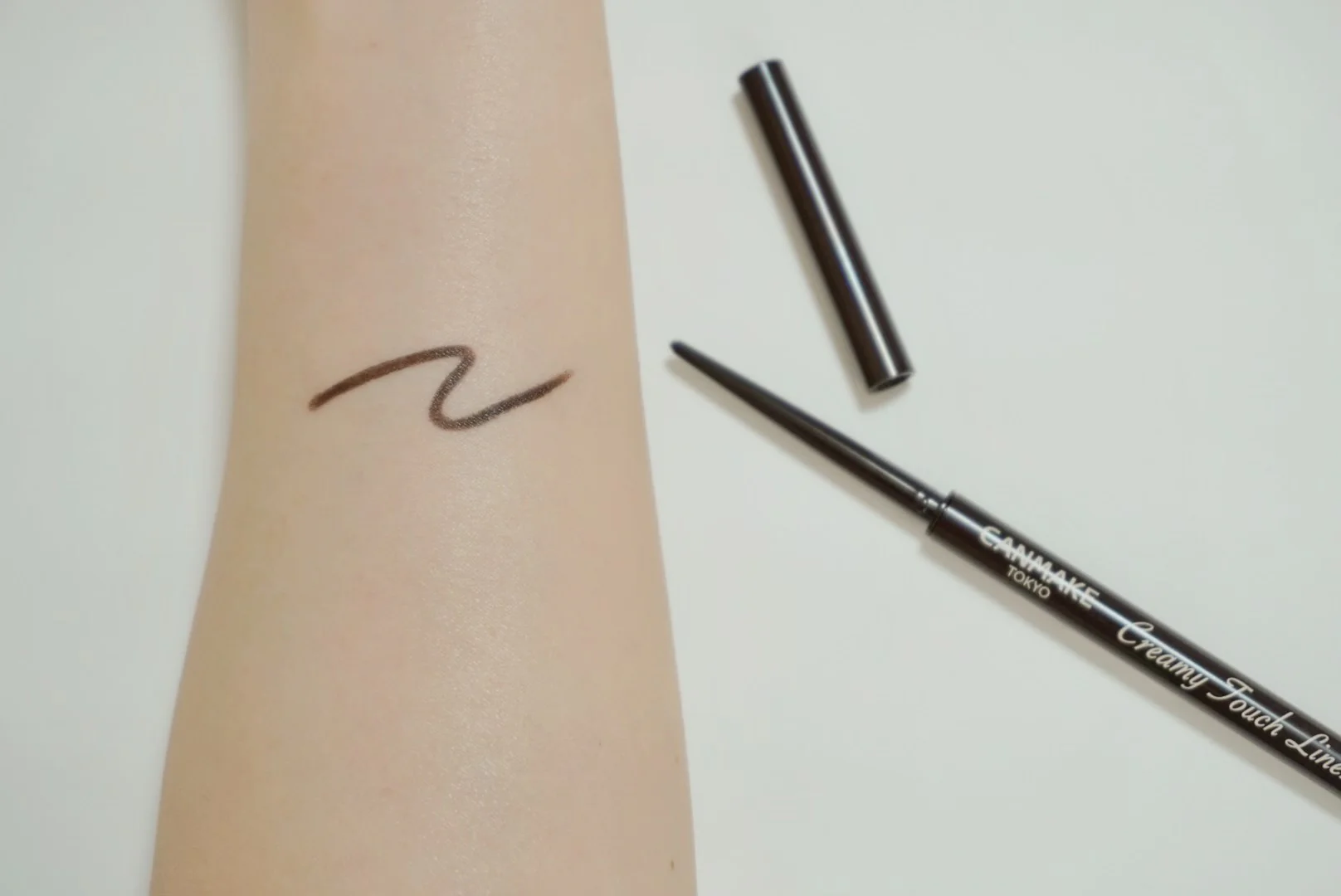 Canmake Creamy Touch Liner 03 Dark Brown - Image 3