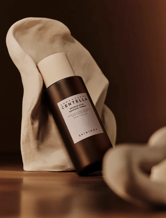 Skin1004 Madagascar Centella Probio-Cica Essence Toner 210ml - Image 2