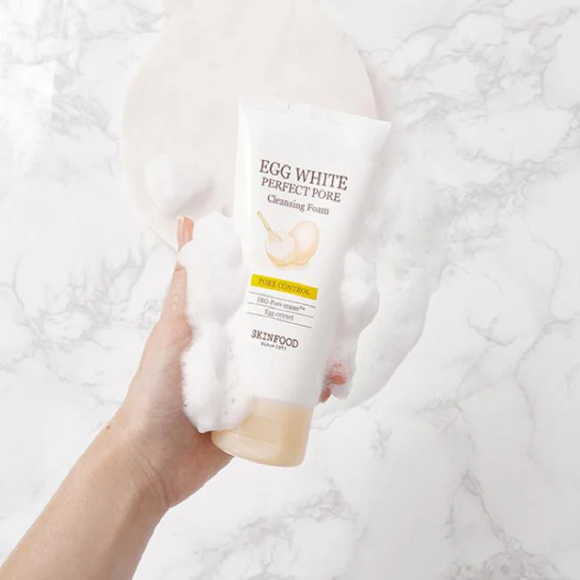 Skinfood Egg White Perfect Pore Cleansing Foam 150ml - Image 2